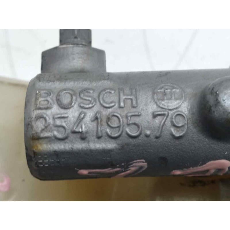 Recambio de bomba freno para citroën c3 1.4 referencia OEM IAM 25419579  BOSCH - Azul 2
