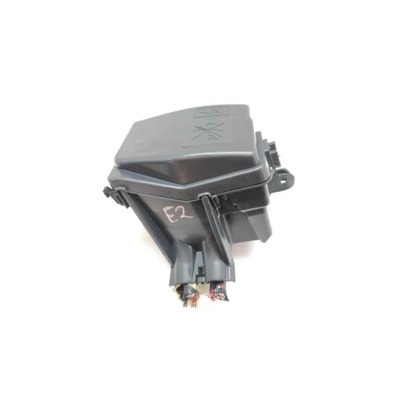 Recambio de caja reles / fusibles para dacia dokker essential referencia OEM IAM 3