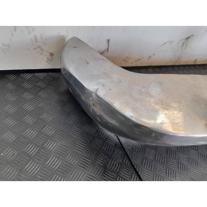 Recambio de paragolpes delantero para seat 1500 1.5 referencia OEM IAM - Verde 3