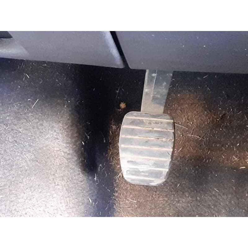 Recambio de pedal embrague para dacia dokker essential referencia OEM IAM