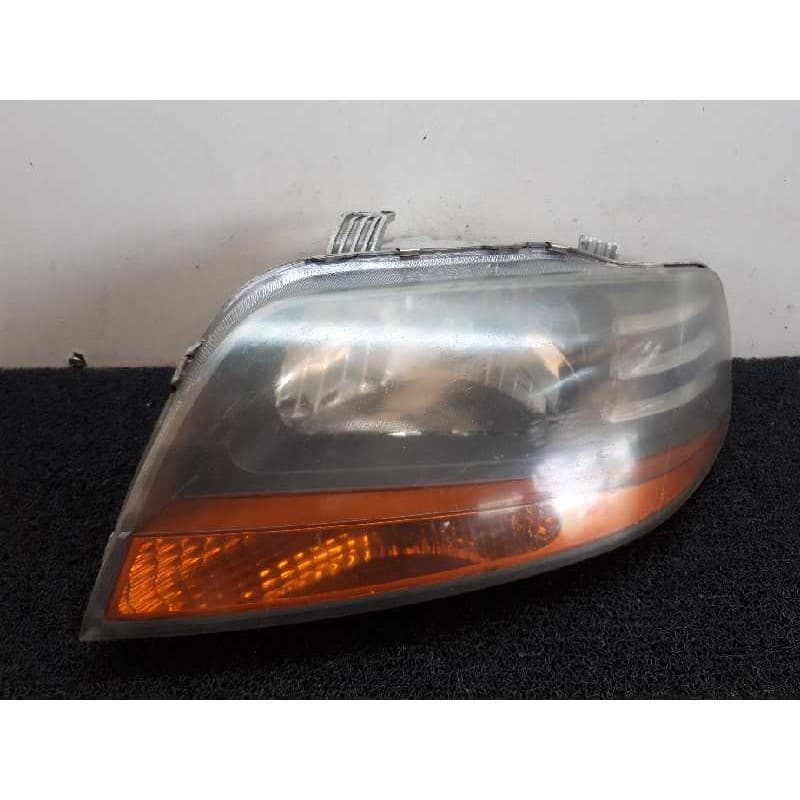 Recambio de faro izquierdo para chevrolet kalos 1.4 sr referencia OEM IAM 3