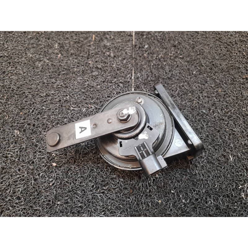 Recambio de claxon para jaguar xe prestige referencia OEM IAM GX7313802AA - Azul 4