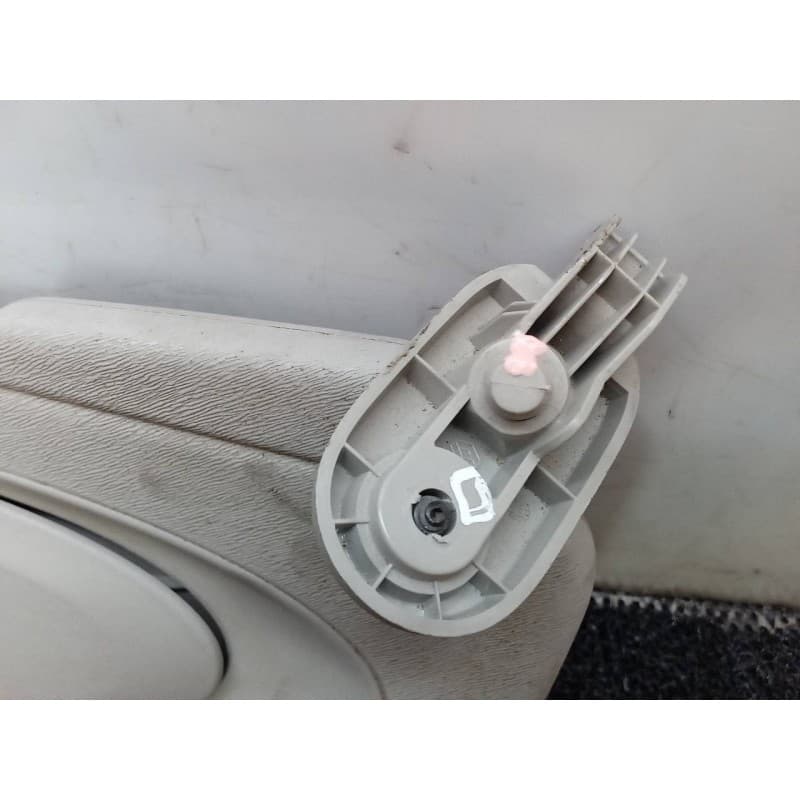 Recambio de parasol derecho para renault kangoo expression referencia OEM IAM - Blanco 2