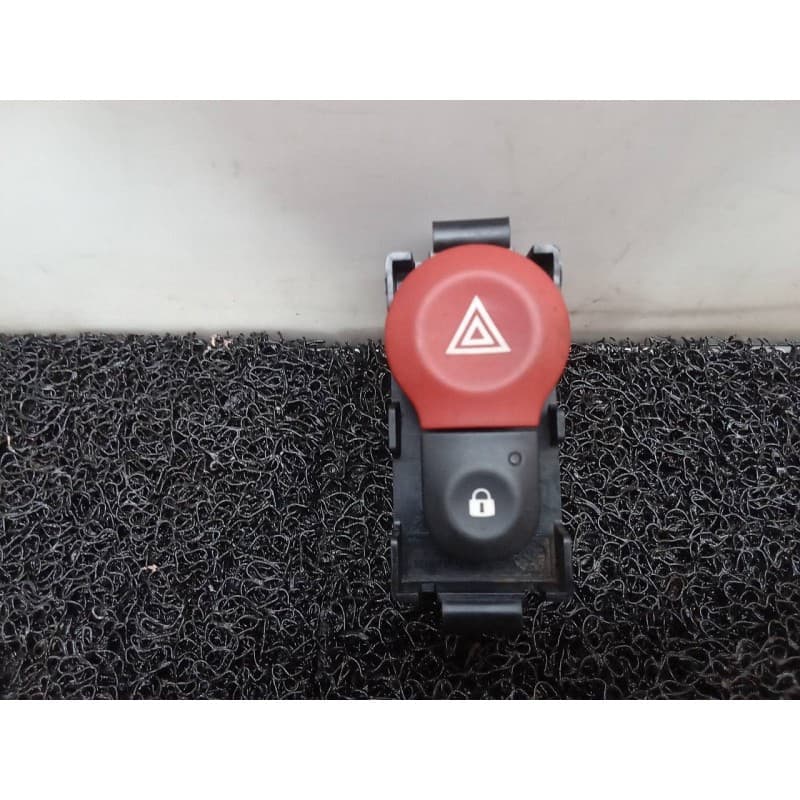Recambio de warning para renault kangoo expression referencia OEM IAM   VALEO - Blanco
