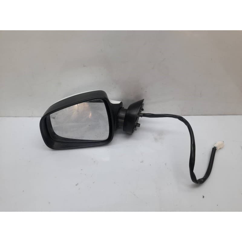 Recambio de retrovisor izquierdo para dacia sandero laureate referencia OEM IAM - Blanco