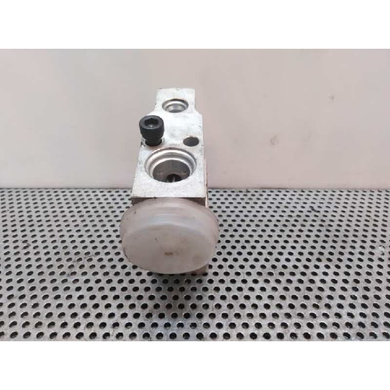 Recambio de valvula expansion para kia picanto 1.1 cat referencia OEM IAM - Azul 2