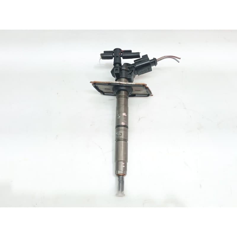 Recambio de inyector para audi a4 ber. (b8) básico referencia OEM IAM 03L130277 - Negro