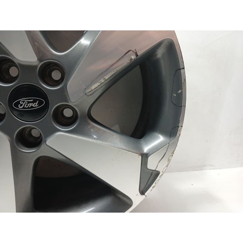 Recambio de llanta para ford focus active referencia OEM IAM JX7J1007D1A 2