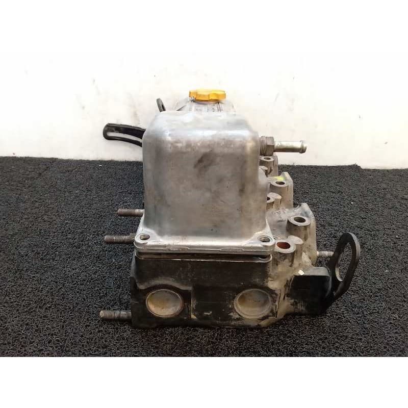 Recambio de culata para nissan cabstar e 3.0d referencia OEM IAM - Blanco 5