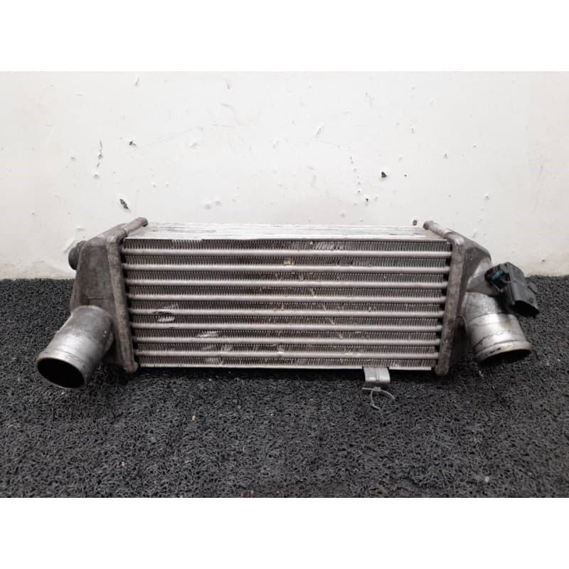 Recambio de intercooler para hyundai i20 classic referencia OEM IAM - Negro