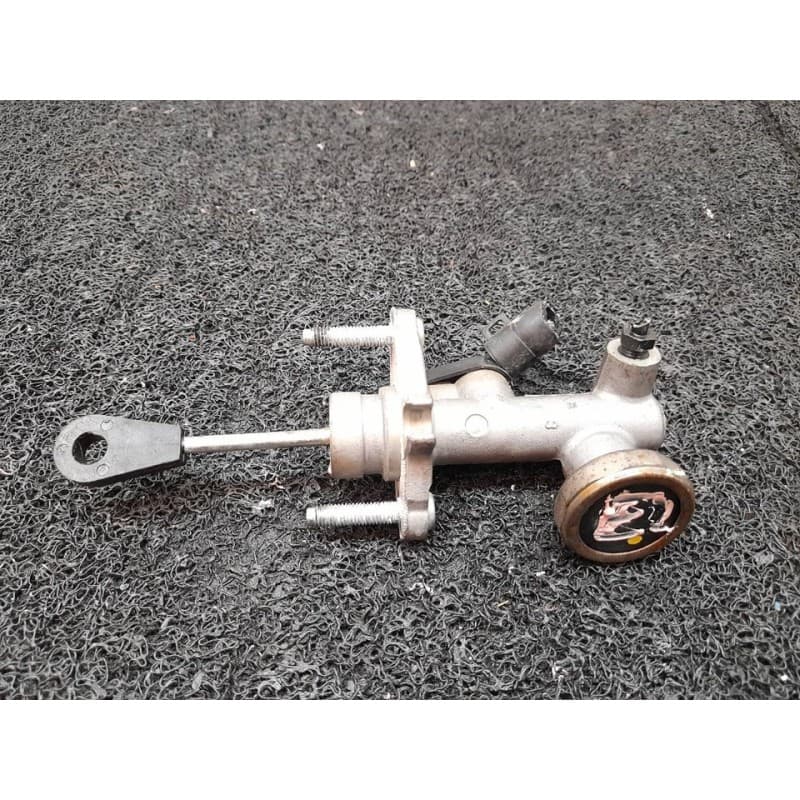Recambio de bomba embrague para hyundai i20 classic referencia OEM IAM PHC - Negro