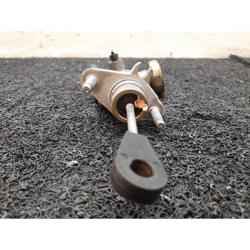 Recambio de bomba embrague para hyundai i20 classic referencia OEM IAM PHC - Negro 3
