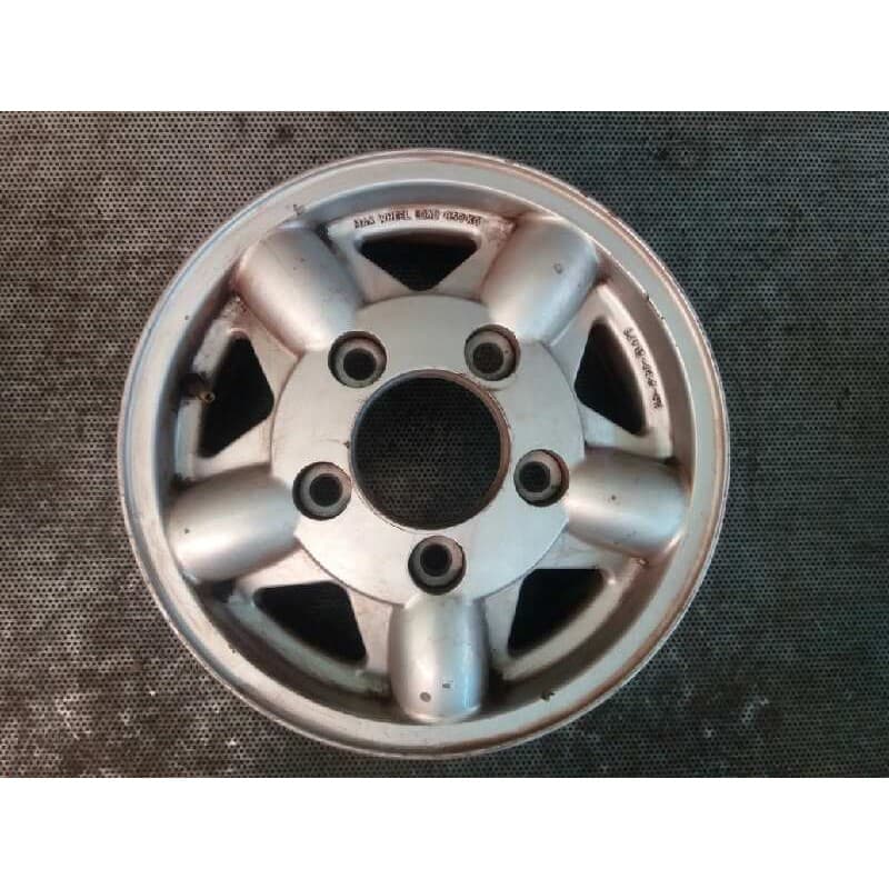 Recambio de llanta para tata safari referencia OEM IAM  121428