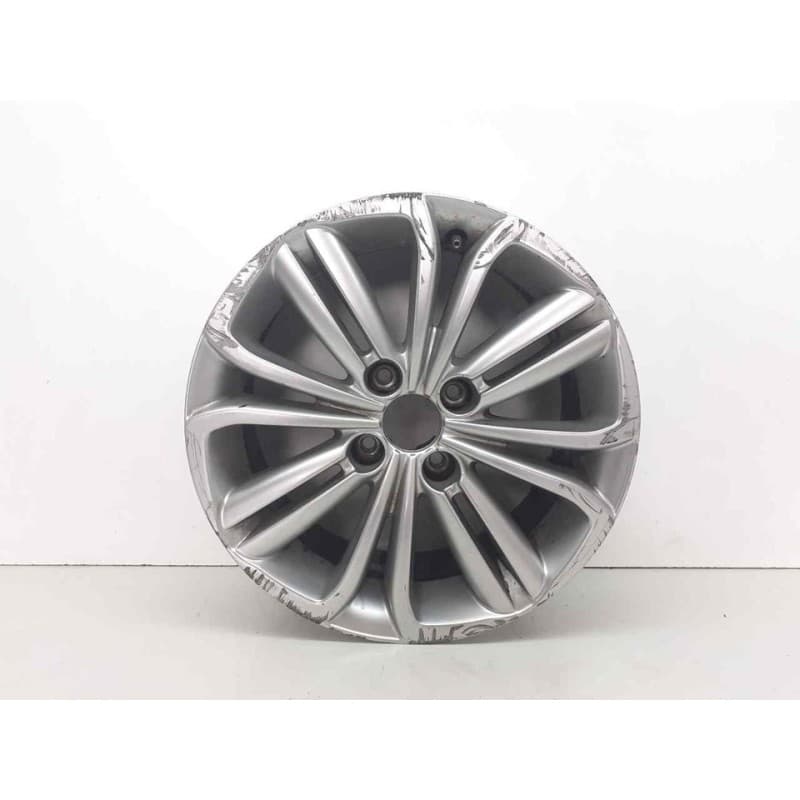 Recambio de llanta para citroën c4 lim. seduction referencia OEM IAM 9670053177