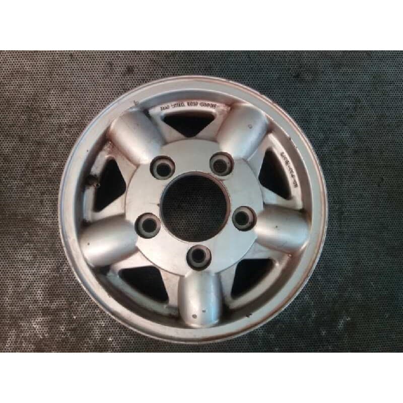 Recambio de llanta para tata safari referencia OEM IAM  121429