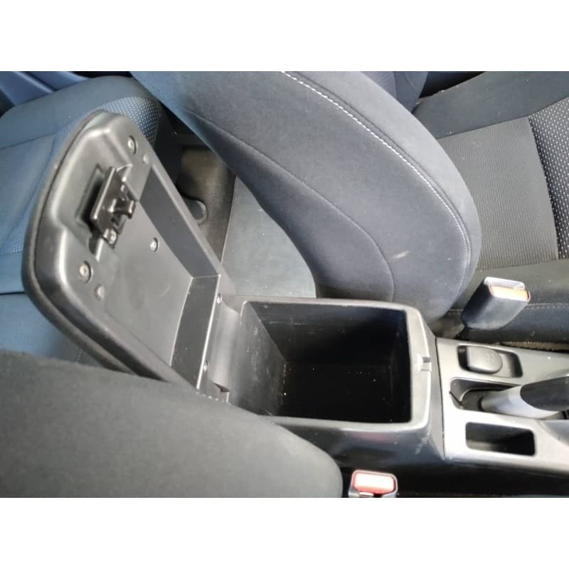 Recambio de apoyabrazos central para toyota auris active referencia OEM IAM - Blanco 2