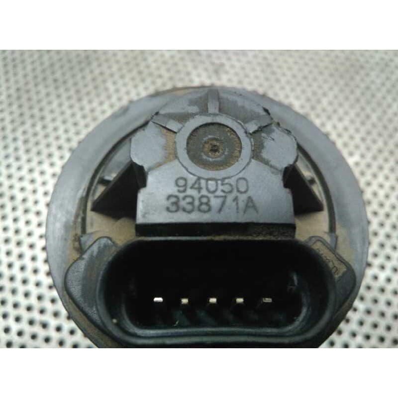 Recambio de valvula egr para opel corsa b viva referencia OEM IAM 9405033871A - Azul 3