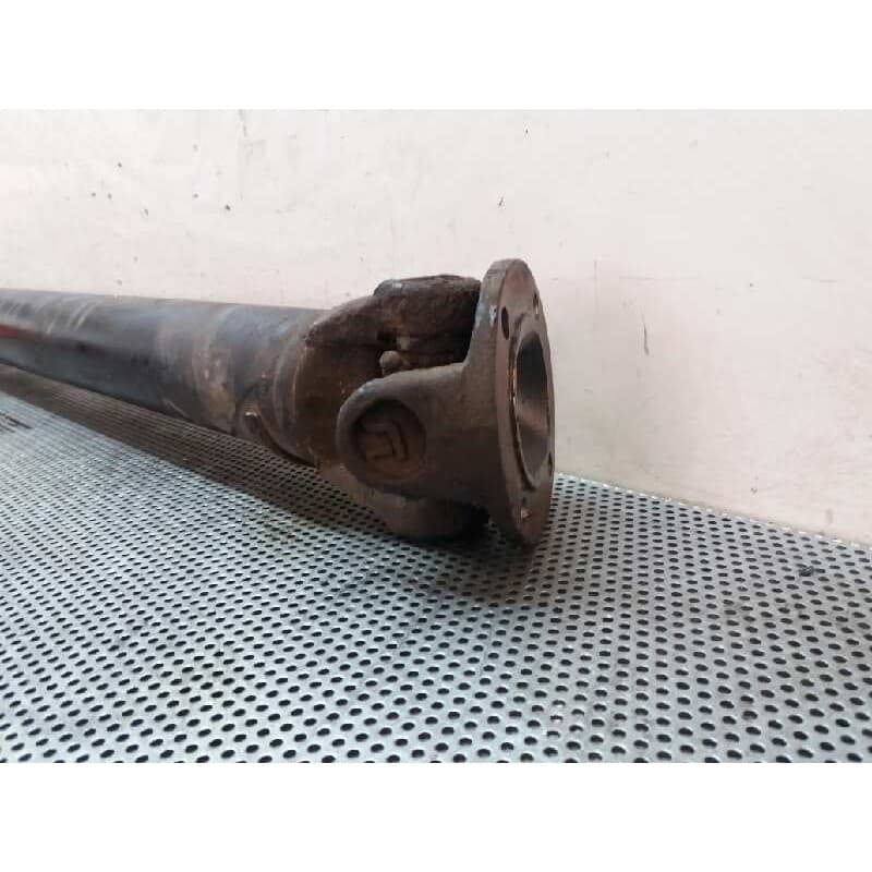 Recambio de cardan trasero para nissan trade 2.8d referencia OEM IAM - Blanco 3