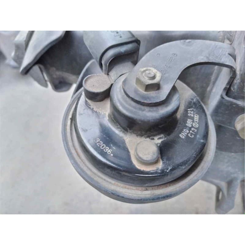 Recambio de claxon para porsche cayenne (typ 9pa) básico referencia OEM IAM - Negro 2