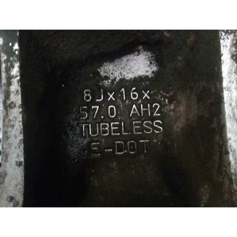Recambio de llanta para land rover range rover (lp) referencia OEM IAM  62330 2