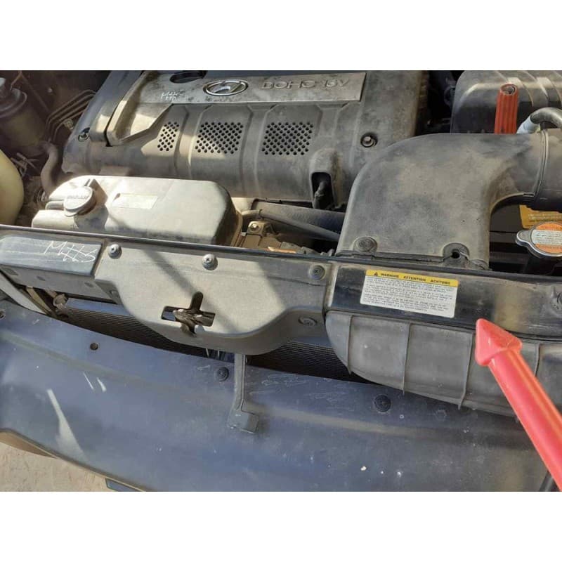 Recambio de panel frontal para hyundai tucson (jm) 2.0 comfort referencia OEM IAM - Negro 2
