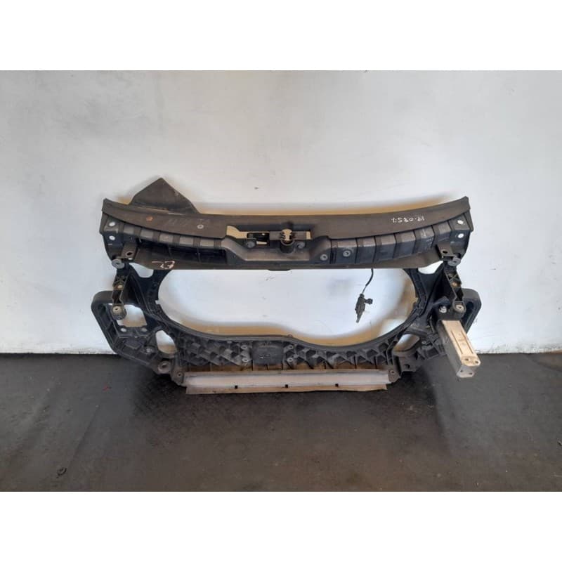 Recambio de panel frontal para audi a6 berlina (4f2) 2.4 referencia OEM IAM - Azul