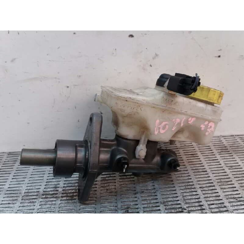 Recambio de bomba freno para seat arosa (6h1) 1.4 referencia OEM IAM 5605G2739 - Rojo