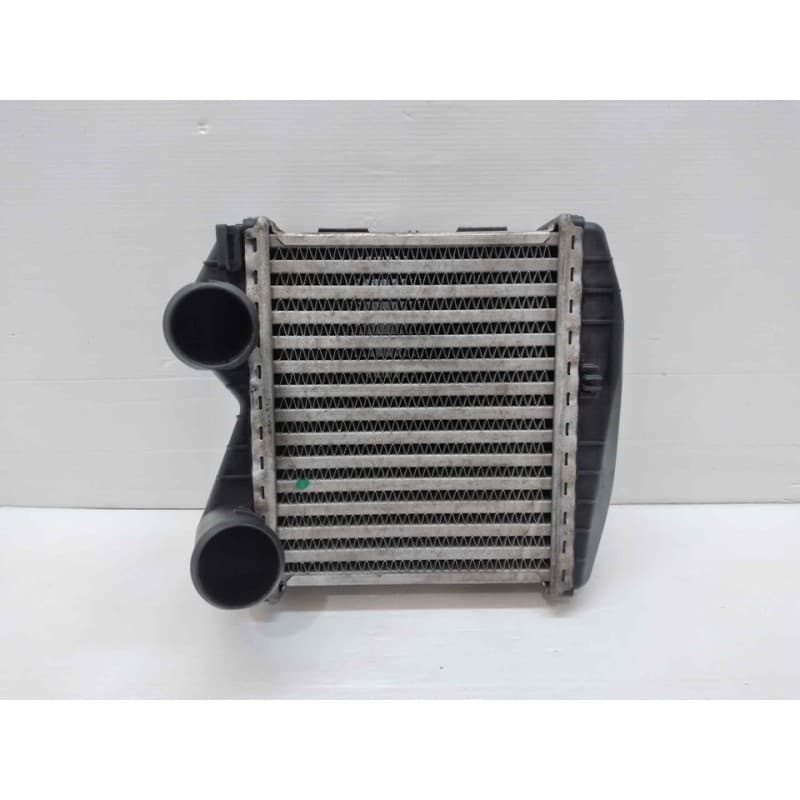 Recambio de intercooler para smart coupe pure referencia OEM IAM 0003007V003 - Negro