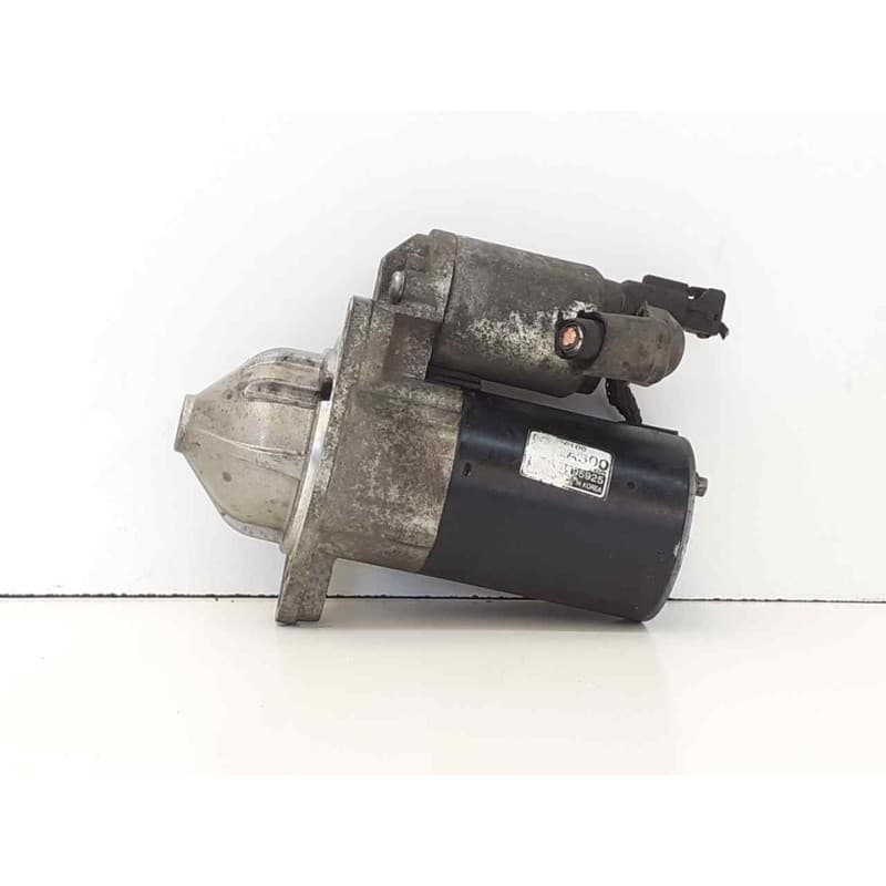Recambio de motor arranque para kia cee'd drive referencia OEM IAM 361002A300 - Negro
