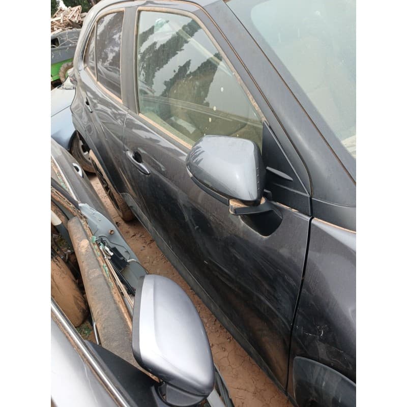 Recambio de puerta delantera derecha para toyota yaris cross referencia OEM IAM - Negro