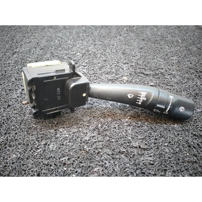 Recambio de mando limpia para ssangyong rexton 290 referencia OEM IAM - Negro