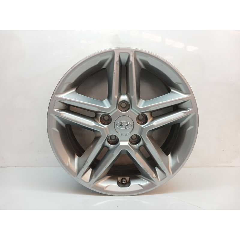 Recambio de llanta para hyundai kona maxx 2wd referencia OEM IAM 52910J9100 - Rojo