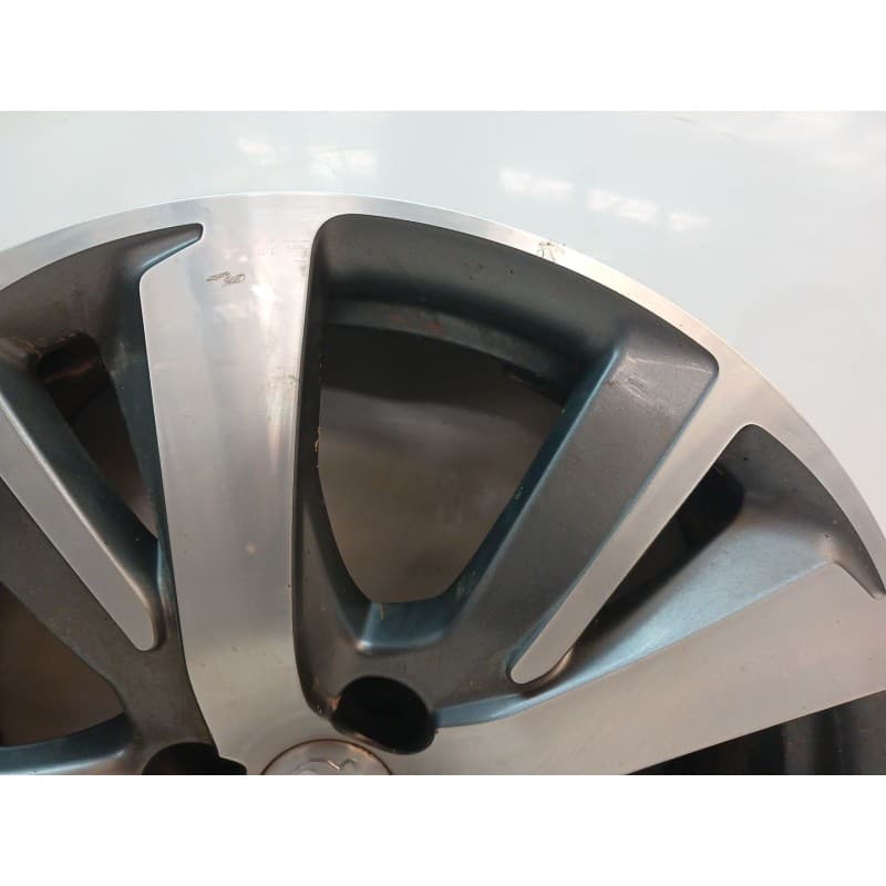 Recambio de llanta para peugeot 2008 (--.2013) active referencia OEM IAM 9678398277 - Gris 2