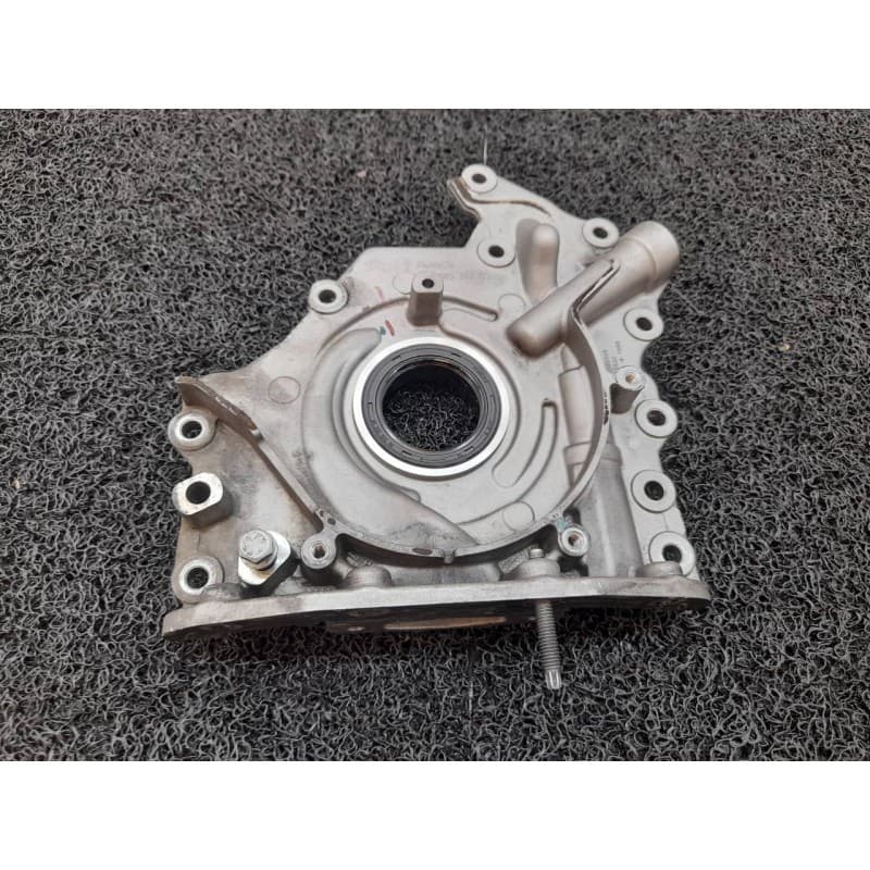 Recambio de bomba aceite para peugeot 308 sw envy referencia OEM IAM 9686038880 - Blanco
