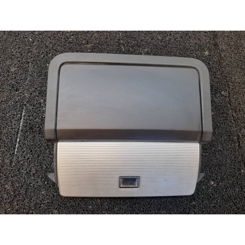 Recambio de guantera para dodge journey sxt referencia OEM IAM 100015631 - Rojo