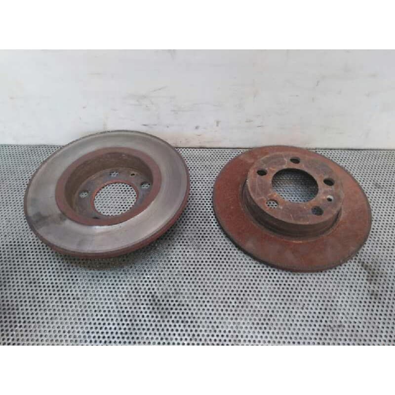 Recambio de disco de freno trasero para seat leon (1m1) stella referencia OEM IAM - Rojo
