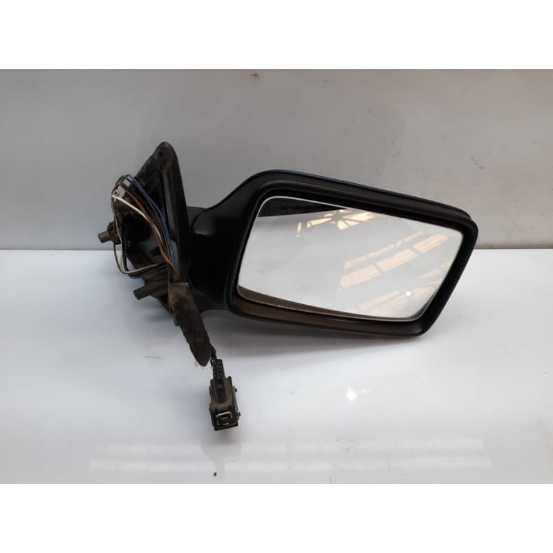 Recambio de retrovisor derecho para seat ibiza (6k) referencia OEM IAM  68212
