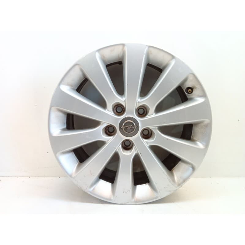 Recambio de llanta para opel astra j (p10) 1.7 cdti (68) referencia OEM IAM 0P044K1 - Blanco