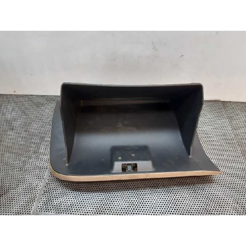 Recambio de guantera para suzuki liana rh (er) 1.6 referencia OEM IAM 2