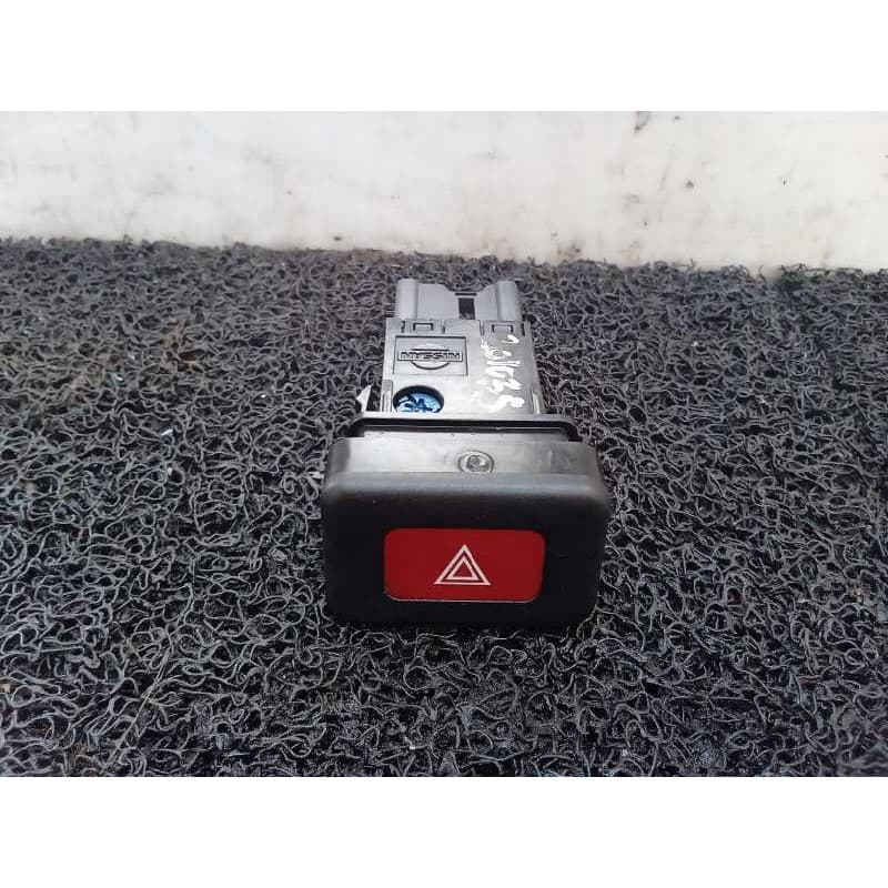 Recambio de warning para nissan almera (n15) gx referencia OEM IAM - Rojo