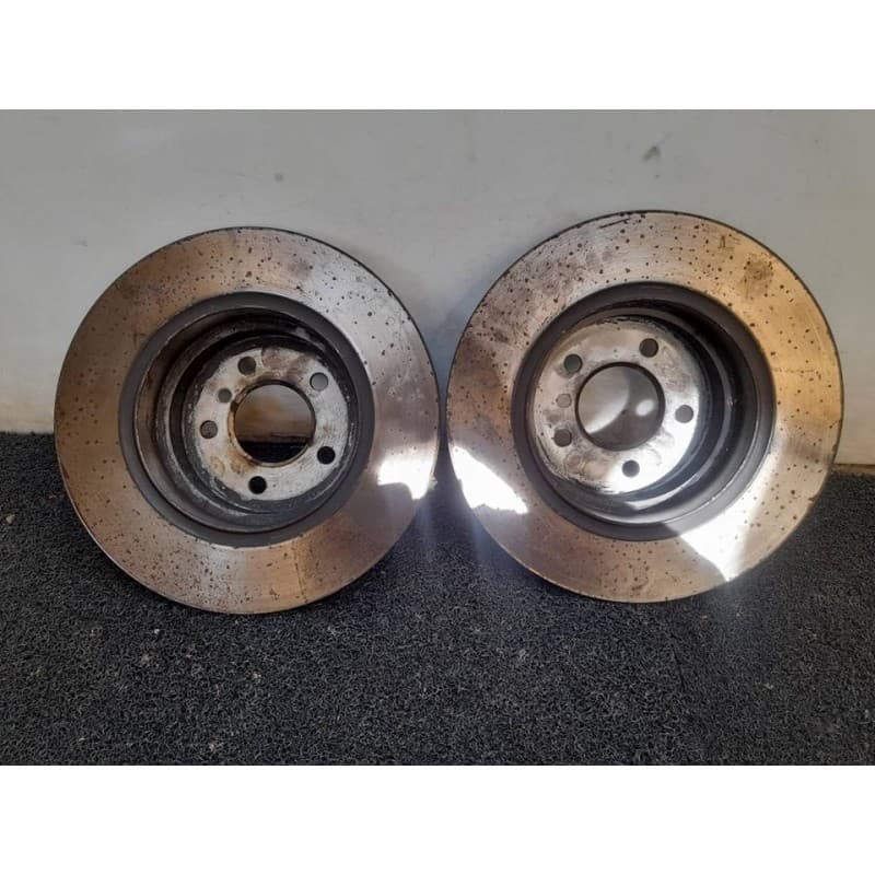 Recambio de disco de freno trasero para bmw x5 (e53) 3.0d referencia OEM IAM - Negro 3