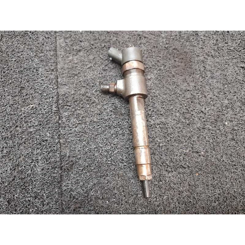Recambio de inyector para opel zafira b enjoy referencia OEM IAM 0445110165 - Gris