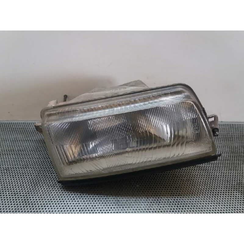 Recambio de faro derecho para daihatsu charade 1.3 referencia OEM IAM - Rojo