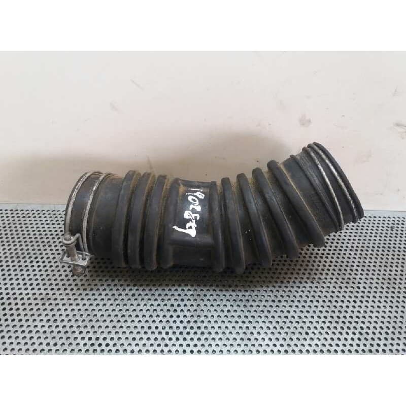 Recambio de tubo para daihatsu charade 1.3 referencia OEM IAM 1788787719 - Rojo