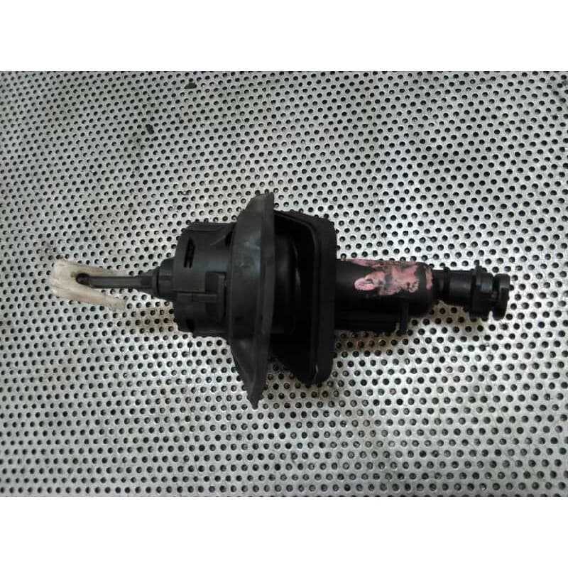 Recambio de bomba embrague para ford focus lim. (cb4) titanium referencia OEM IAM - Blanco 2