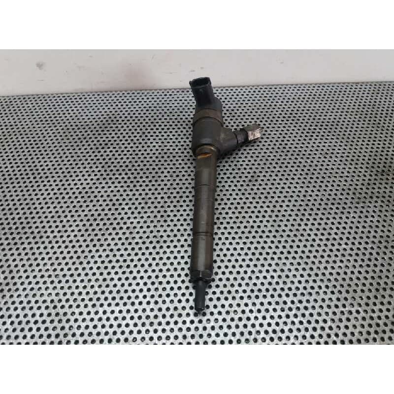 Recambio de inyector para opel meriva enjoy referencia OEM IAM 0445110083  BOSCH