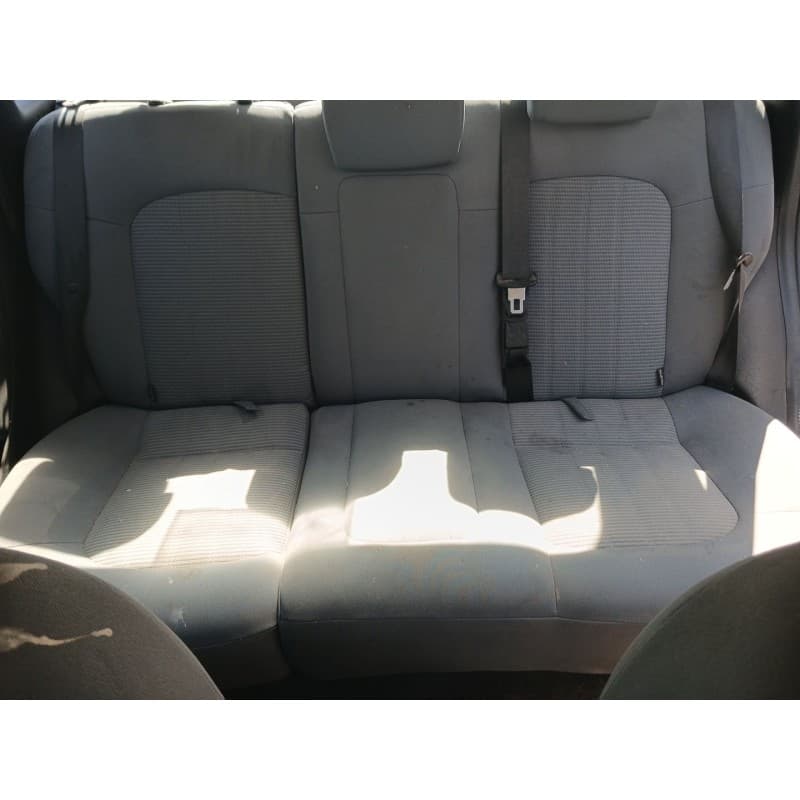 Recambio de asiento trasero para fiat linea (110) dynamic referencia OEM IAM 2