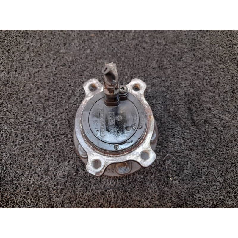 Recambio de buje trasero para ford s-max (ca1) titanium referencia OEM IAM 3