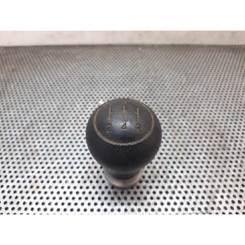 Recambio de pomo palanca cambio para kia rio 1.2 cat referencia OEM IAM - Negro
