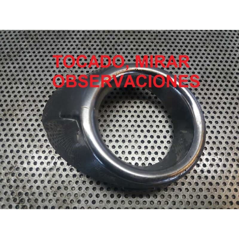 Recambio de molduras delanteras para ford fiesta (cb1) sport referencia OEM IAM - Blanco